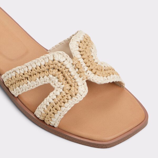 Itsandal Beige Women's Flat Sandals - 画像 (5)
